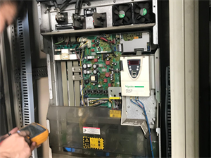 施耐德315kw